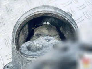 90575772 Подушка крепления двигателя Opel Zafira A 2.5л Арт 114713489, вид 3