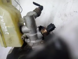 YR832B1 Цилиндр тормозной главный Jaguar S-Type Арт 93591586, вид 8