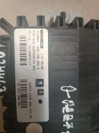 4461580030,9663758080 Блок управления пневмоподвеской Citroen C4 Grand Picasso 1 Арт 024463, вид 2