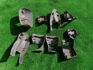 GJ6A57052, GJ6A57053, GJ6A57054, GJ6A57051, G21B57086A, GJ6A57041, GJ6A57042, GJ6A686F1 Пластик салазок сиденья Mazda 6 1 Арт 65215654, вид 2