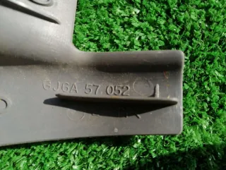 GJ6A57052, GJ6A57053, GJ6A57054, GJ6A57051, G21B57086A, GJ6A57041, GJ6A57042, GJ6A686F1 Пластик салазок сиденья Mazda 6 1 Арт 65215654, вид 3