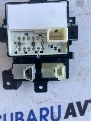 U822 Кнопка ручного тормоза (ручника) Subaru Outback 5 Арт 65313947, вид 3