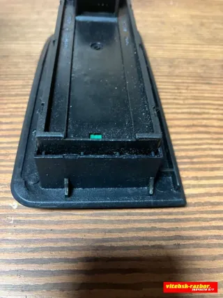 4B0959851, 4B1953521 Кнопка стеклоподъемника переднего левого Audi A6 C5 (S6,RS6) Арт 65378205, вид 3