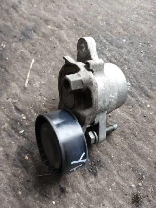 9826256880 Натяжитель и ролики приводного ремня Citroen C4 3 1.5л Арт 65395294, вид 1