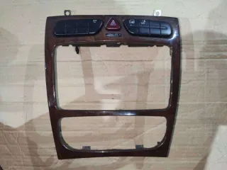  Рамка под магнитолу Mercedes C W203 Арт 65881127, вид 1