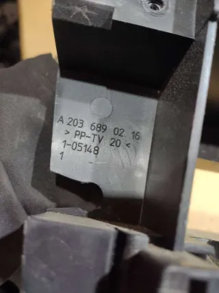  Рамка под магнитолу Mercedes C W203 Арт 66006488, вид 3