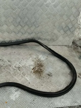  Уплотнитель двери задней правой Audi A6 C5 (S6,RS6) Арт 66138117, вид 3