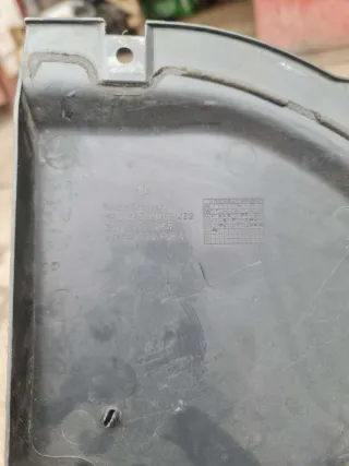 3C1819404B Решетка стеклоочистителя (Дождевик) Volkswagen Passat B6 Арт 66743665, вид 3