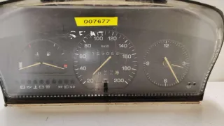 81117648 Щиток приборов (приборная панель) Seat Toledo 1 Арт 007677, вид 2