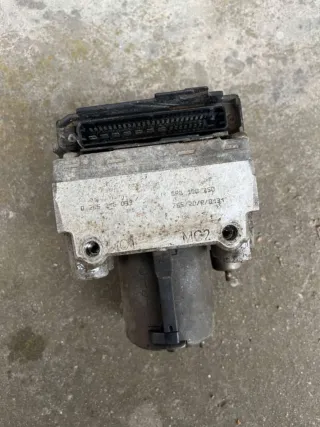 Блок АБС (ABS) Rover 200 2 Арт 66879886, вид 1