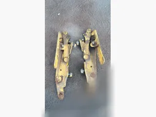  Петля крышки багажника Mazda 121 2 Арт 115704283, вид 1