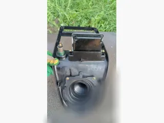  Консоль салона (кулисная часть) Mazda 121 2 Арт 115704398, вид 3