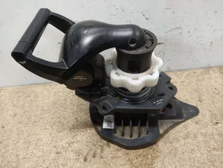 8200 269 378,8200551279 Механизм подъема запаски Renault Clio 3 Арт 67557445, вид 3