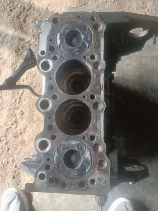  Блок цилиндров Opel Astra G 1.7л Дти Исузу  Арт 67571248, вид 2