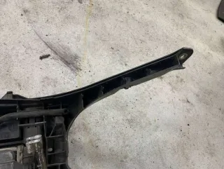  Радиатор кондиционера  Mazda 3 BK Арт 67589240, вид 3