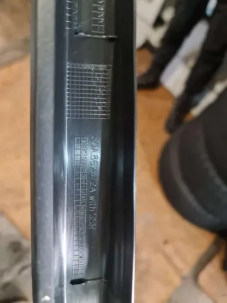 80a867672A Молдинг стекла двери задней правой внутренний Audi Q5 2 Арт 67609499, вид 2