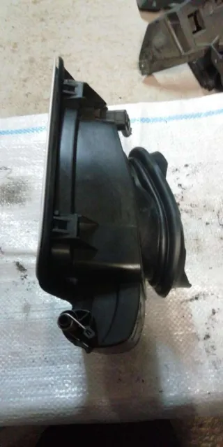 7458867, 7359171, 51177458867, 51177359171 Крепление лючка топливного бака BMW X1 F48 2.0л Арт 0683, вид 3