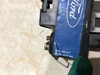 7M0000317,95VW8653AA Блок управления вентилятора Ford Galaxy 1 Арт 312154722, вид 8