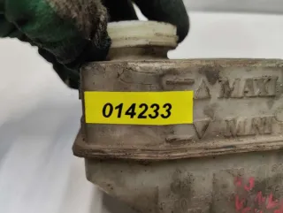 7700417826, 8200262441 Бачок главного тормозного цилиндра Renault Kangoo 1 Арт 014233, вид 4