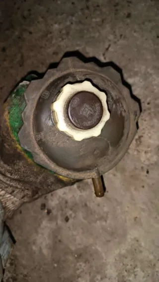  Расширительный бачок Renault Clio 1 Арт 70799191, вид 3