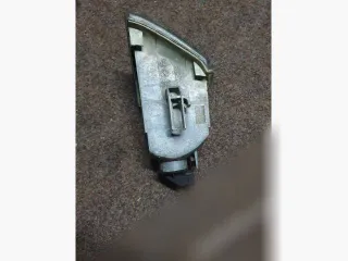  поворотник правый Citroen Xantia Арт 103962396, вид 2