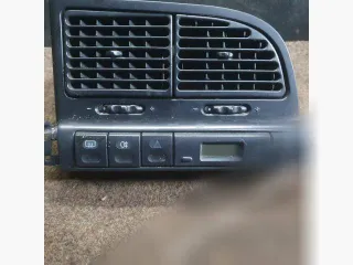  Кнопка аварийной сигнализации Citroen Xantia Арт 108104468, вид 1