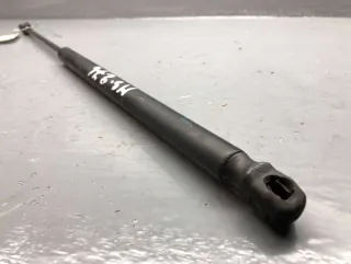 BP4K-63-620C,BP4K-63-620D,BP4K-63-620F Амортизатор багажника Mazda 3 BK Арт 70890427, вид 4