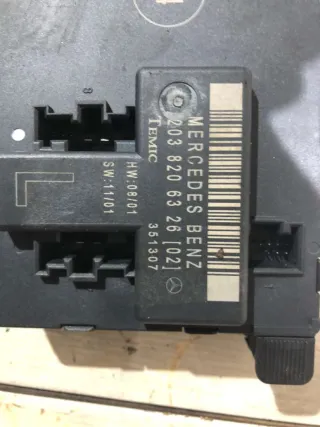 2038206326 Блок управления двери передней левой Mercedes C W203 Арт 312179223, вид 7