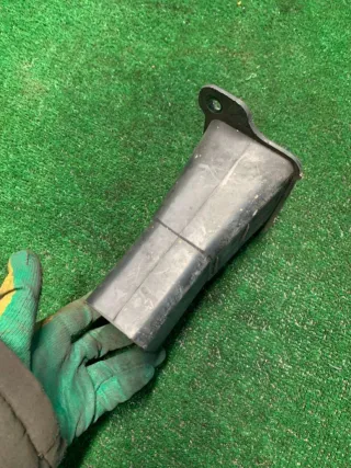 9676575780 Клык бампера передний правый Citroen C4 Grand Picasso 2 Арт 71907830, вид 2