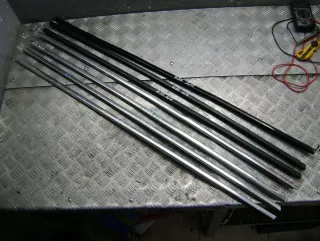  Молдинг стекла двери задней правой наружный BMW 5 E39 Арт 71969973, вид 1