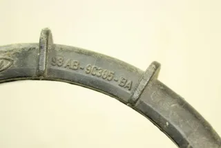 98AB9C385BA Кольцо зажимное топливозаборника Ford Focus 1 1.8л i Арт 71983387, вид 3