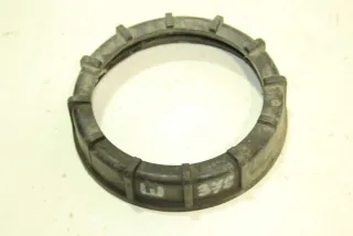 321201375A Кольцо зажимное топливозаборника Volkswagen Sharan 1 restailing 1.9л Арт 71984691, вид 1