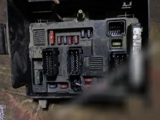  Блок бортовой сети (блок управления BCM) Citroen C3 1 Арт 55430807, вид 1