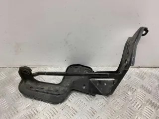 4F0145814 Кронштейн интеркулера Audi A6 C6 (S6,RS6) Арт 72069647, вид 4