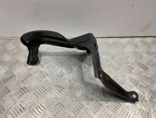 4F0145813F Кронштейн интеркулера Audi A6 C6 (S6,RS6) Арт 72069650, вид 4