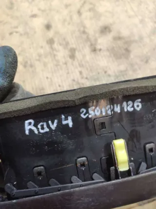  Рамка под магнитолу Toyota Rav 4 2 Арт 72085465, вид 7