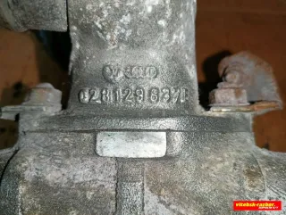 028129713E,028129637E Коллектор впускной Volkswagen Passat B3 Арт 72102314, вид 3