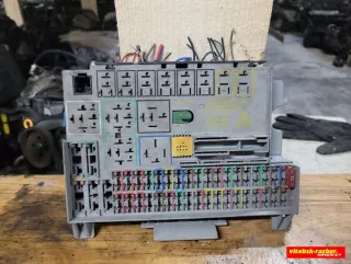 90589965 Блок предохранителей Opel Astra G Арт 72161002, вид 1