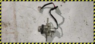  Замок крышки багажника Mazda 3 BK Арт 72119415, вид 2