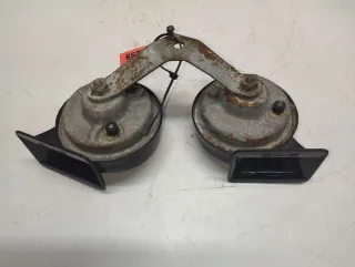 E20092018 Сигнал (клаксон) Mazda 3 BK Арт 6255, вид 2