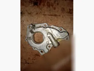 ZJ0114100 Насос масляный Mazda 3 BK 1.6л Арт 80644069, вид 1