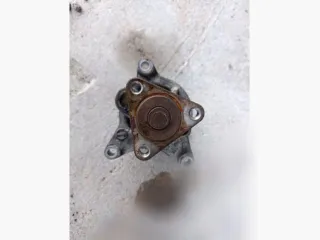 LF9415100A Насос антифриза (помпа) Mazda 3 BK Арт 116926851, вид 1