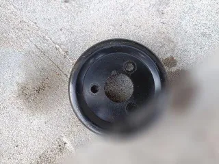 LF5015131 Шкив помпы Mazda 3 BK 2.0л Арт 116926855, вид 1