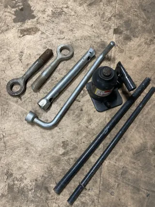  Домкрат Iveco Daily 5 Арт 104952118, вид 1