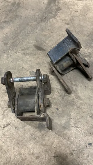  Серьга рессоры Iveco Daily 5 Арт 108421997, вид 1