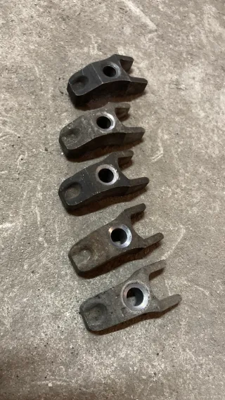  Скоба (кронштейн) крепления форсунки Volkswagen Crafter 1 Арт 118016148, вид 1