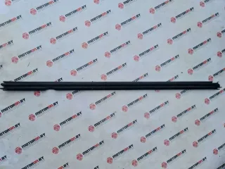  Молдинг стекла двери задней правой внутренний Volkswagen Passat B7 Арт 73404343, вид 1