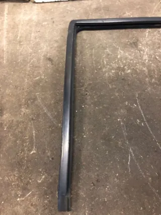  Молдинг стекла двери задней левой наружный Renault Scenic 1 Арт 73467027, вид 4