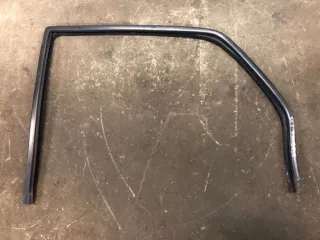  Молдинг стекла двери задней левой наружный Renault Scenic 1 Арт 73467027, вид 1