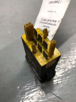 893941563 Кнопка противотуманных фар Audi 100 C4 Арт 73467451, вид 3